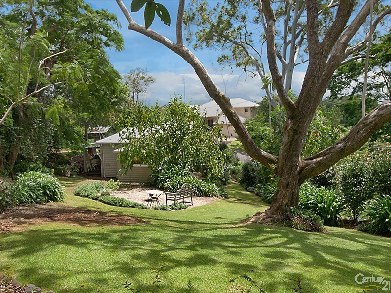 2 Quiet Valley Crescent, Buderim QLD 4556