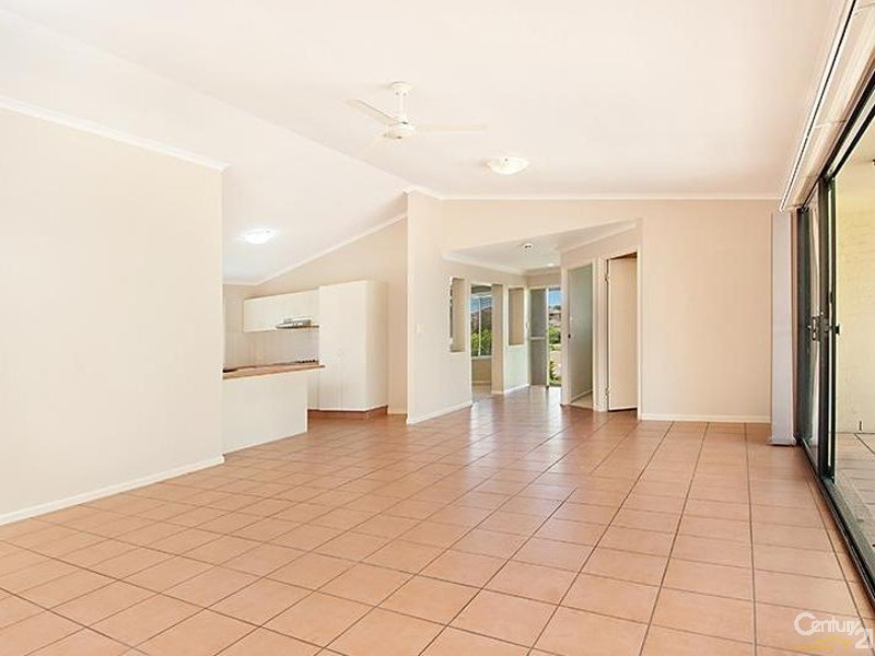 15 Bernheid Crescent, Sippy Downs QLD 4556