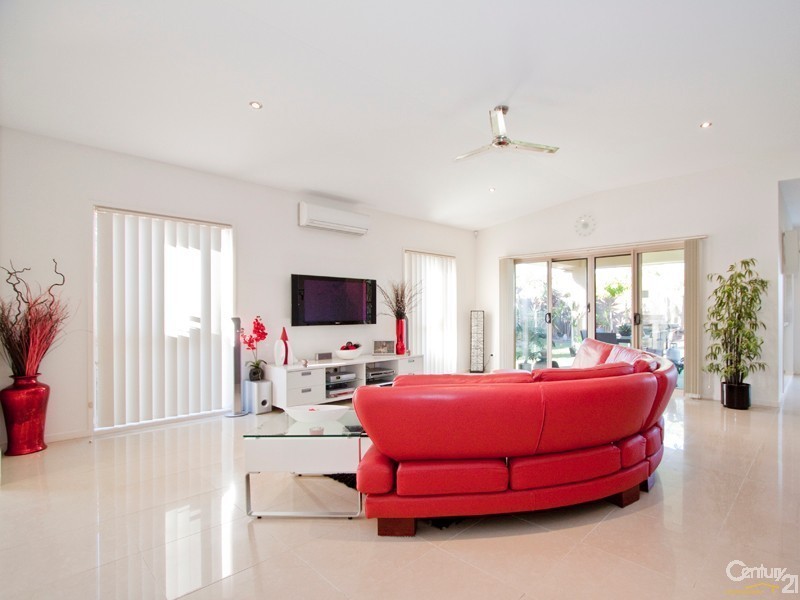 13 Mingus Street, Sippy Downs QLD 4556