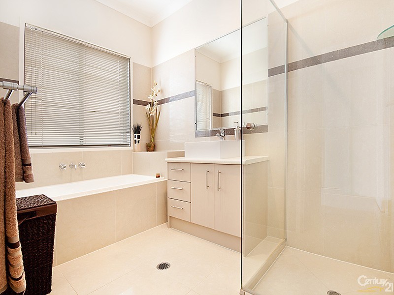 13 Mingus Street, Sippy Downs QLD 4556