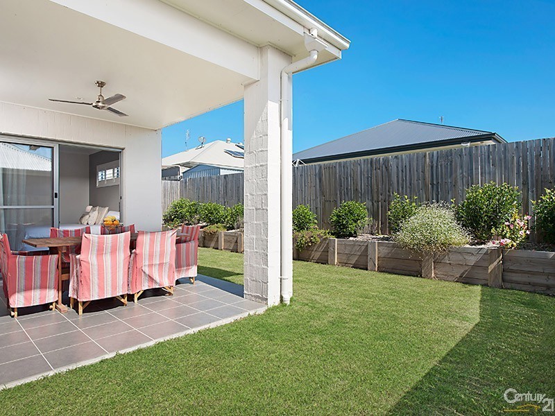 11 Riflebird Place, Mountain Creek QLD 4557