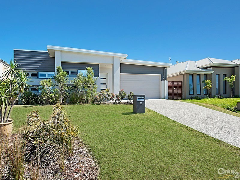 11 Riflebird Place, Mountain Creek QLD 4557