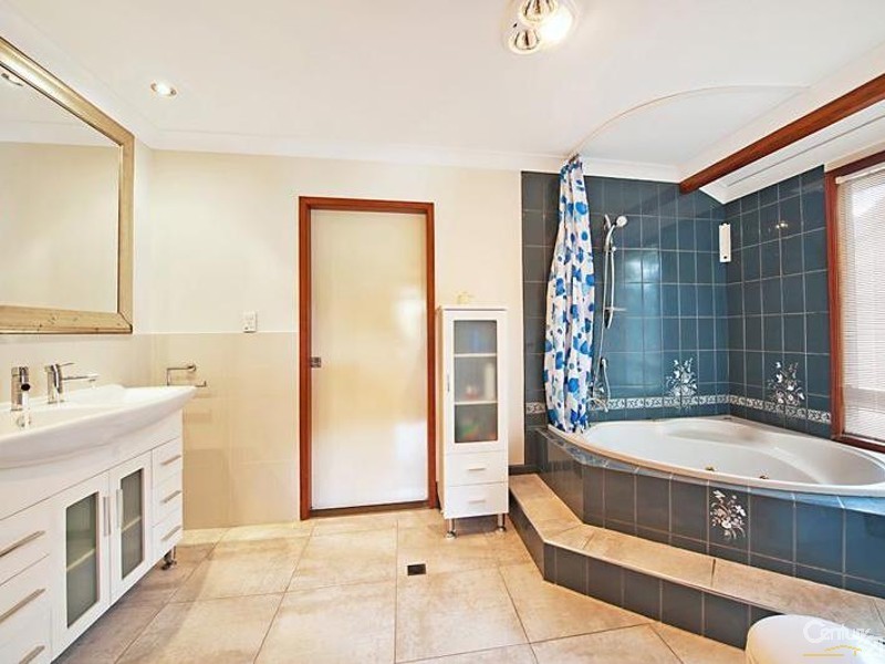 45 Kapilano Crescent, Mountain Creek QLD 4557