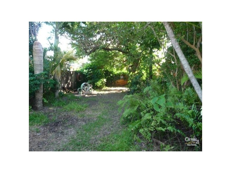 94 Lowanna Drive, Buddina QLD 4575