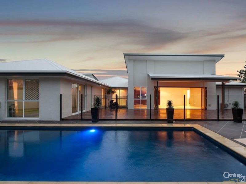 17 Malabar Court, Mountain Creek QLD 4557