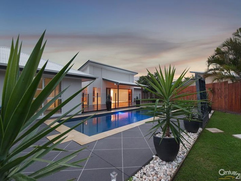 17 Malabar Court, Mountain Creek QLD 4557