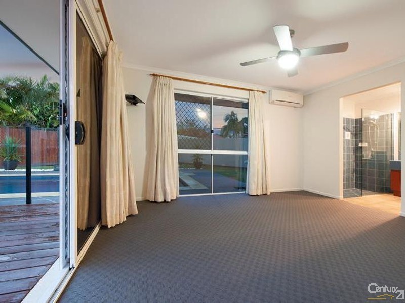 17 Malabar Court, Mountain Creek QLD 4557