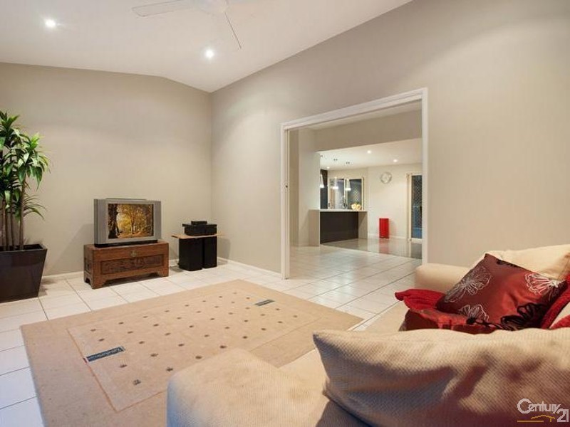 27 Elliot Drive, Buderim QLD 4556