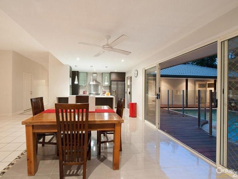 27 Elliot Drive, Buderim QLD 4556