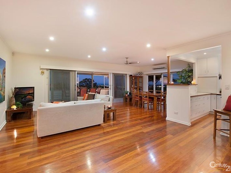 30 Horseshoe Bend, Buderim QLD 4556