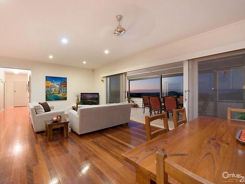 30 Horseshoe Bend, Buderim QLD 4556