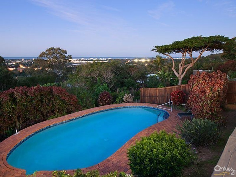 30 Horseshoe Bend, Buderim QLD 4556