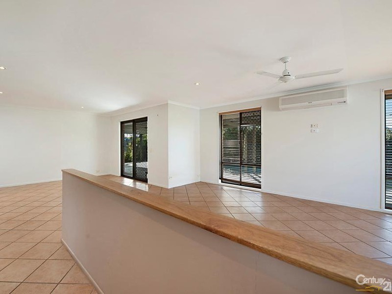 2 Moomba Street, Pacific Paradise QLD 4564