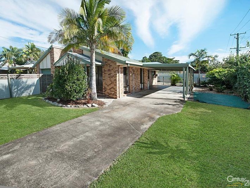 2 Moomba Street, Pacific Paradise QLD 4564