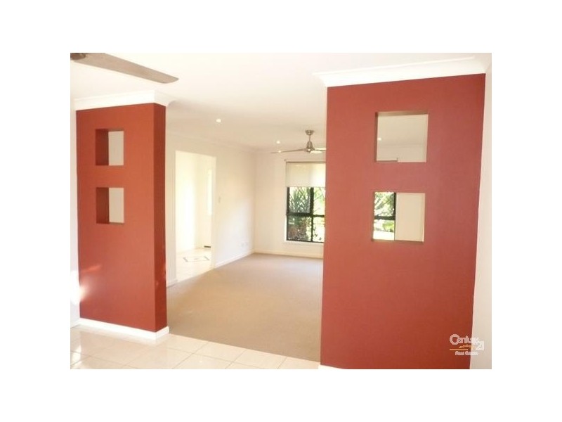 2 Pompano Court, Mountain Creek QLD 4557