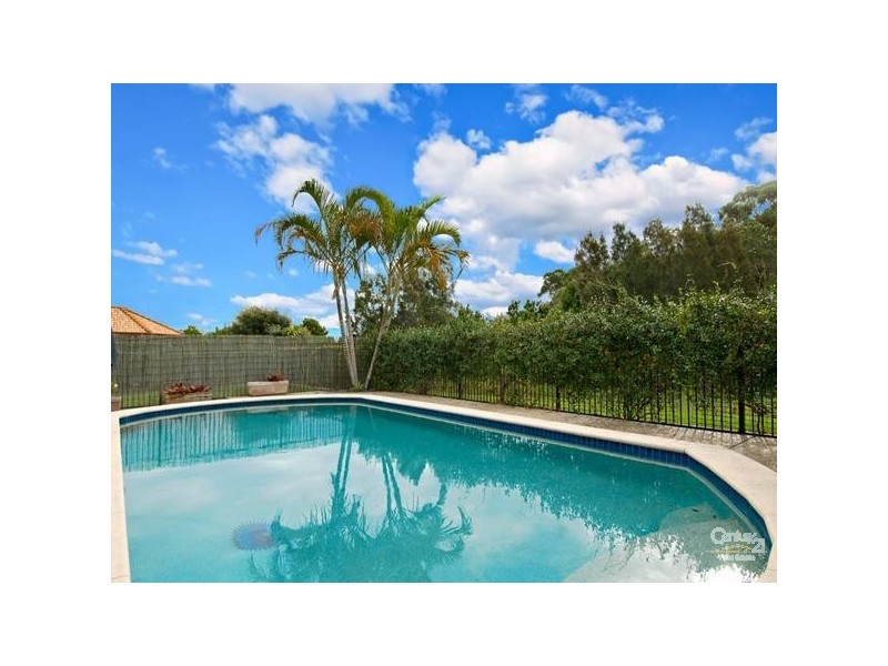 5 Somerville Crescent, Sippy Downs QLD 4556