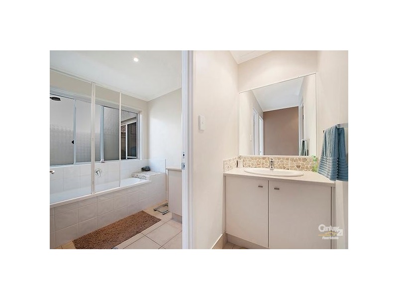 6 Magellan Street, Sippy Downs QLD 4556