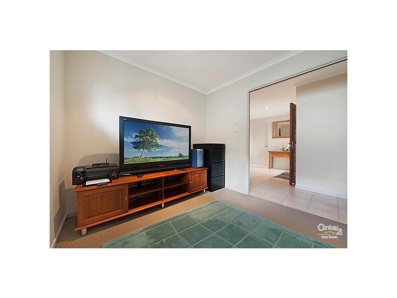 6 Magellan Street, Sippy Downs QLD 4556
