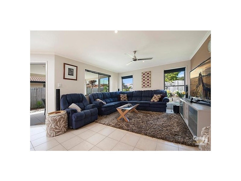 6 Magellan Street, Sippy Downs QLD 4556
