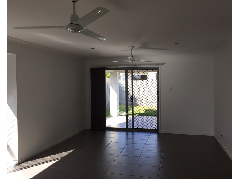 12 Osmanthus Close (Brightwater), Mountain Creek QLD 4557