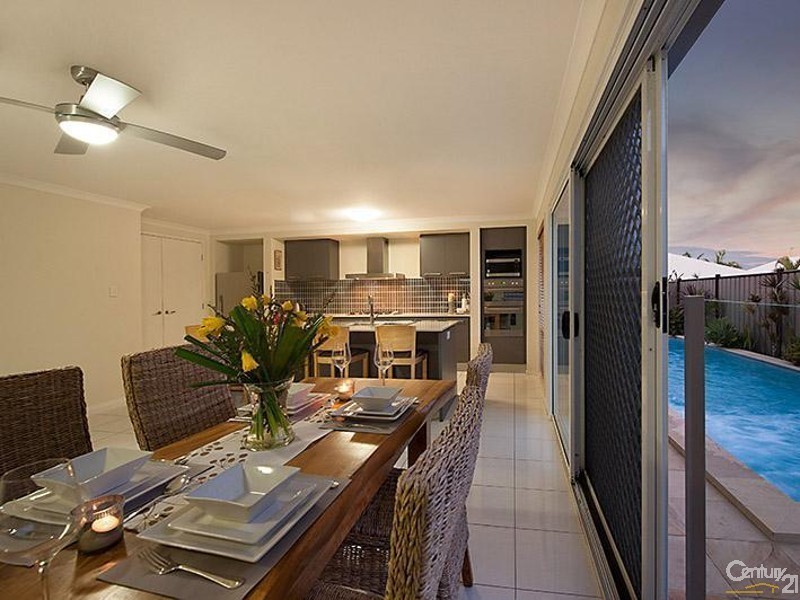 2 Coltrane Street, Sippy Downs QLD 4556