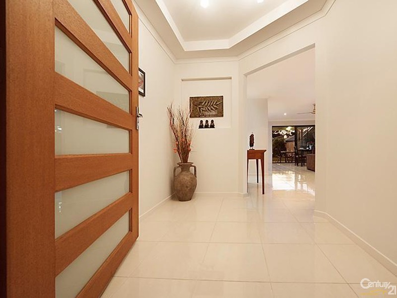 11 Forest Grove Crescent, Sippy Downs QLD 4556