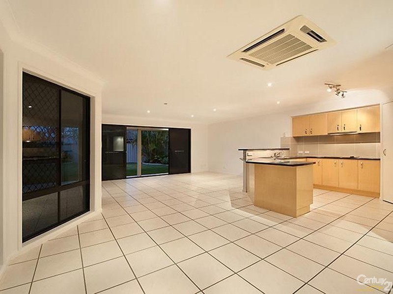 4 Kristen Close, Buderim QLD 4556