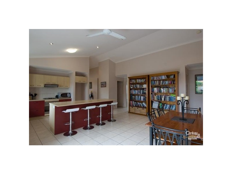4 Linacre, Sippy Downs QLD 4556