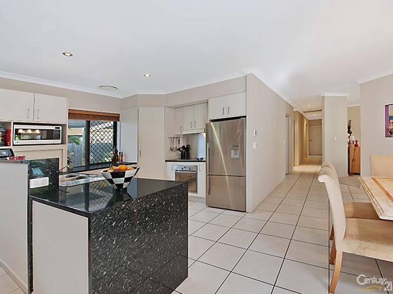 24 Linacre Street, Sippy Downs QLD 4556
