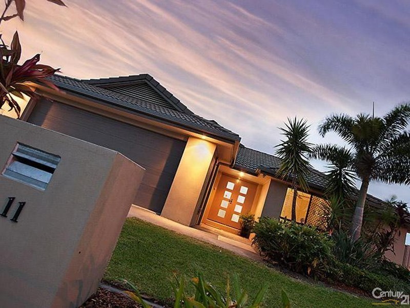 11 Tolman Street, Sippy Downs QLD 4556