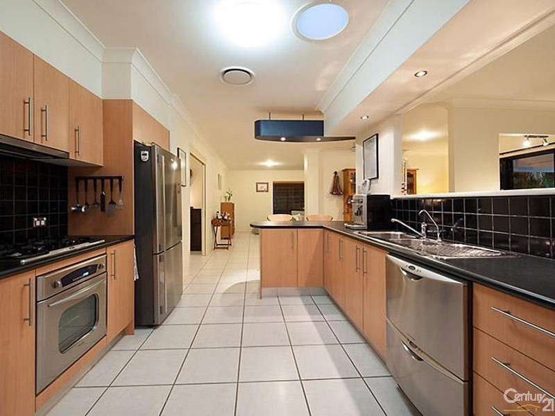 11 Leah Close, Buderim QLD 4556