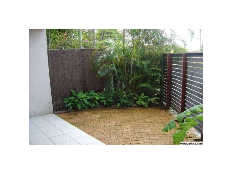 1/6 Corowa Court, Mooloolaba QLD 4557