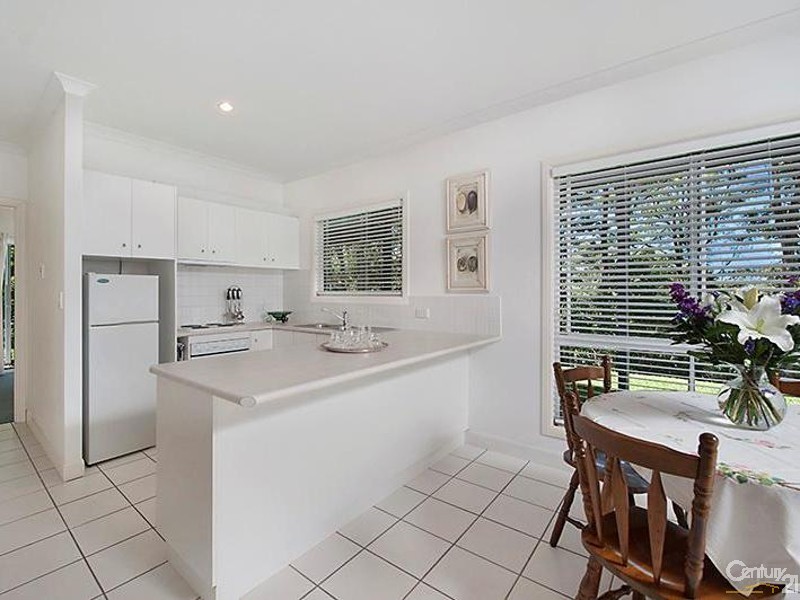 11 St Ives Terrace, Buderim QLD 4556