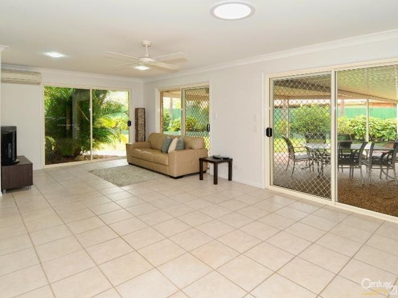 68 James Cook Drive, Sippy Downs QLD 4556