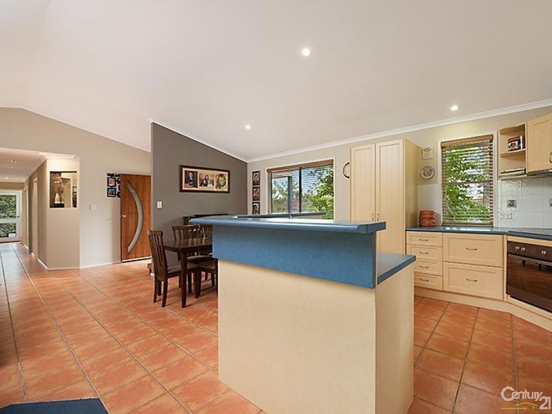 7 Rosemary Avenue, Glenview QLD 4553