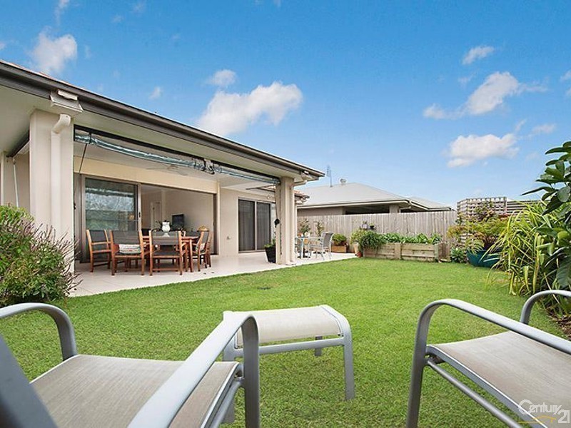 1  Buoy Court, Birtinya QLD 4575