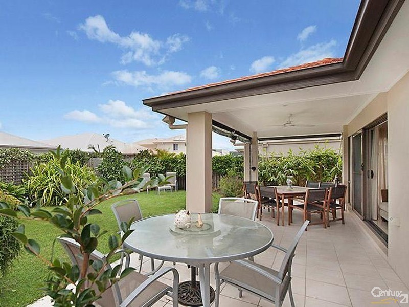 1  Buoy Court, Birtinya QLD 4575