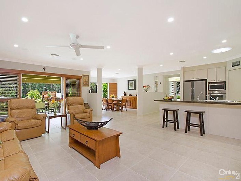 18 Yellow Cedar Place, Palmwoods QLD 4555