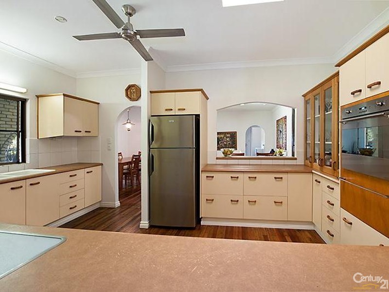 102 Hunchy Road, Palmwoods QLD 4555