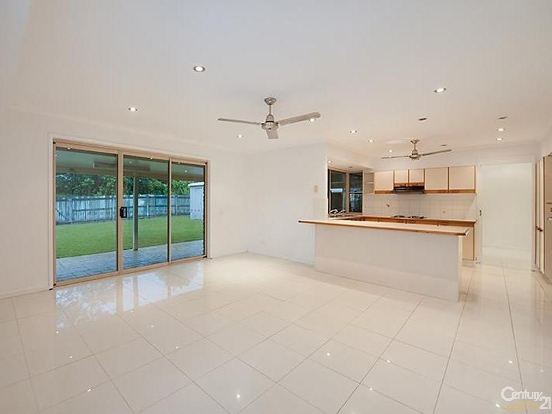49  Cumberland Way, Buderim QLD 4556