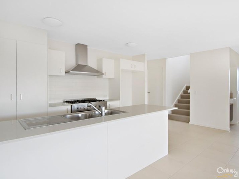 2/22 Headland Court, Birtinya QLD 4575