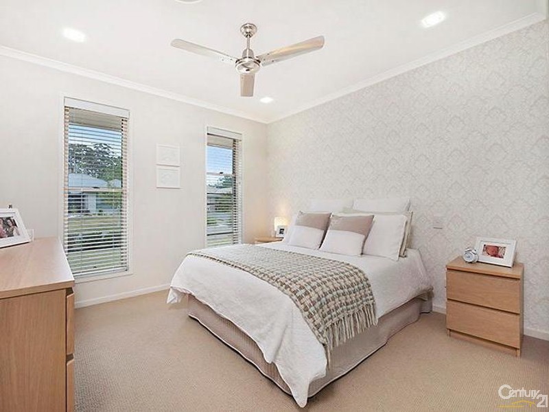 6 Rosslare Court, Kuluin QLD 4558