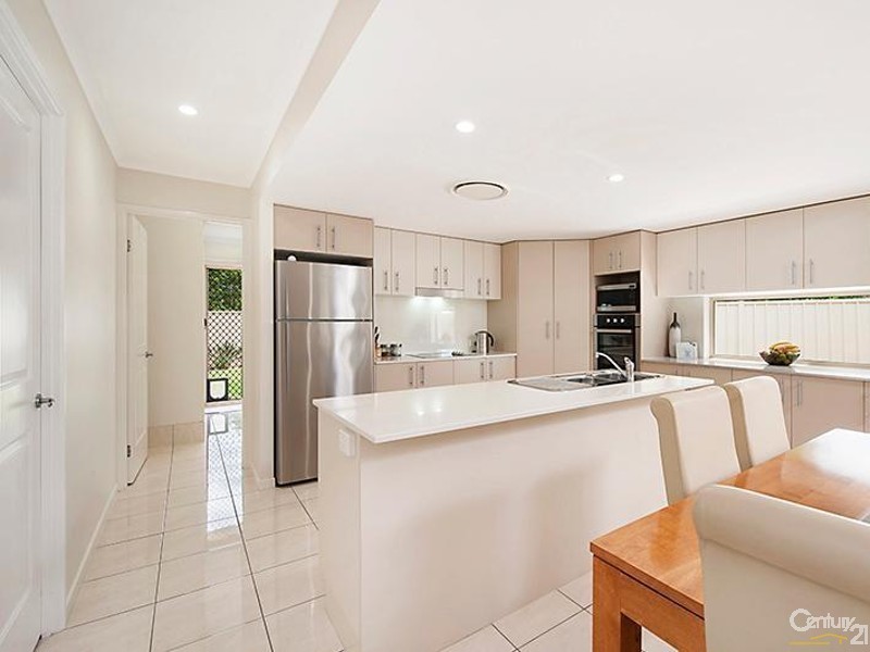 6 Rosslare Court, Kuluin QLD 4558