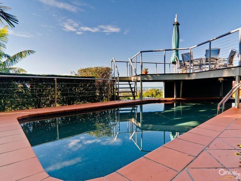 15 Booral Street, Buderim QLD 4556