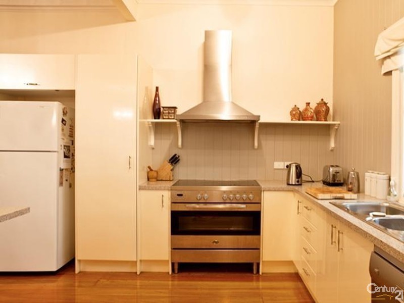 127 Main Creek Road, Buderim QLD 4556