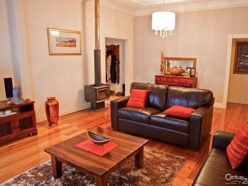 127 Main Creek Road, Buderim QLD 4556