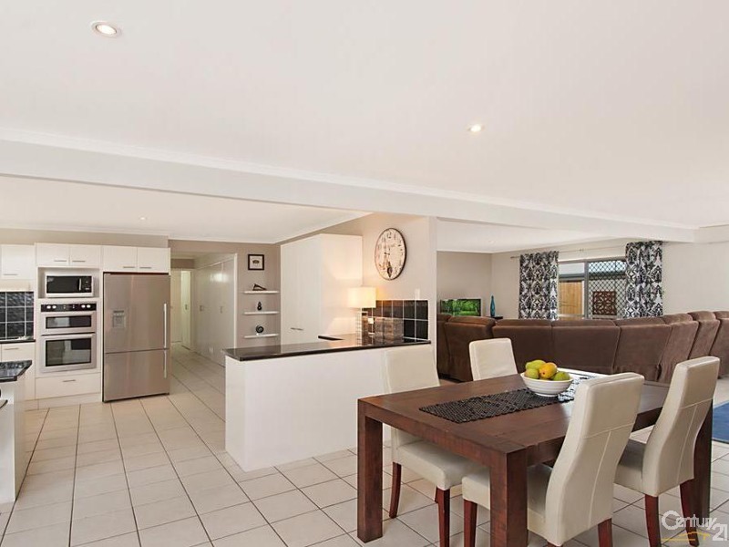 3 Halifax Court, Woombye QLD 4559