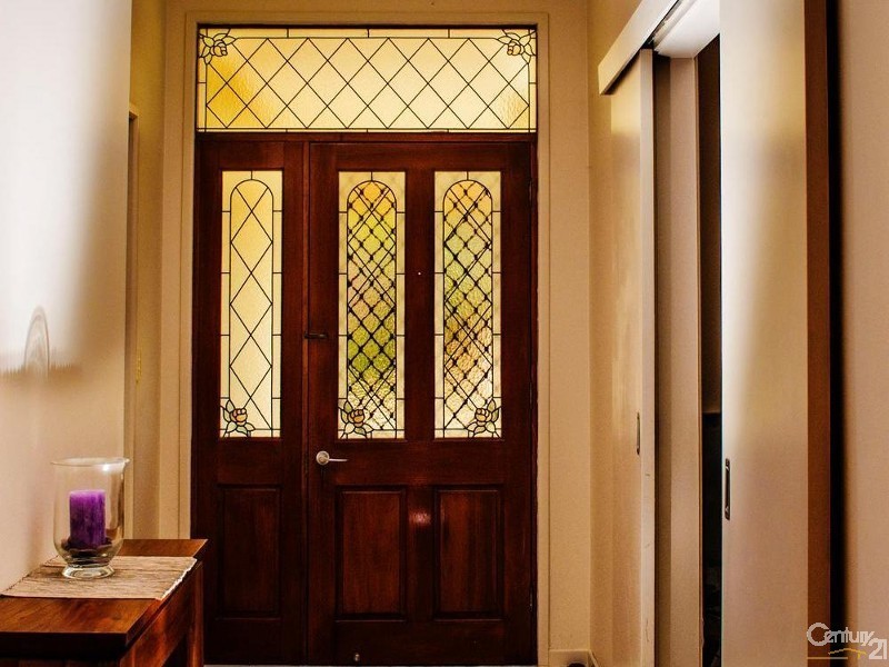 4 Kona Court, Mountain Creek QLD 4557