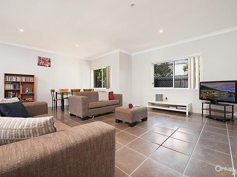 2/4 Boobook Court, Buderim QLD 4556