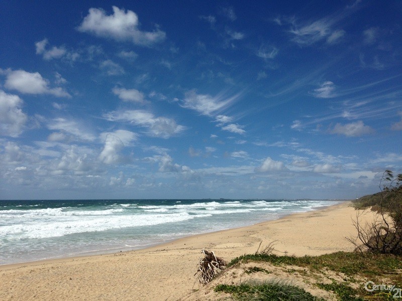 9/6  Yerranya Row, Yaroomba QLD 4573